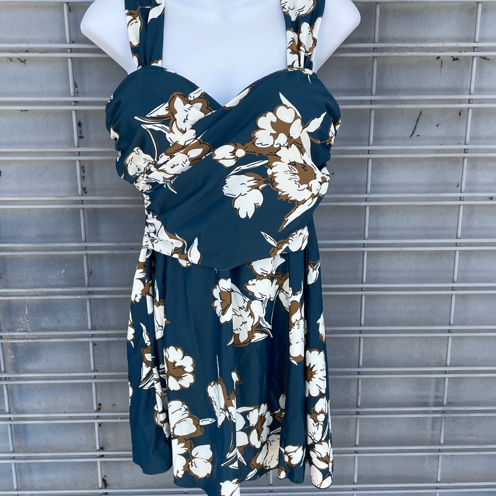 Cocopear Teal Floral Printed Body Shaping Swimdress - Picture 6 of 12